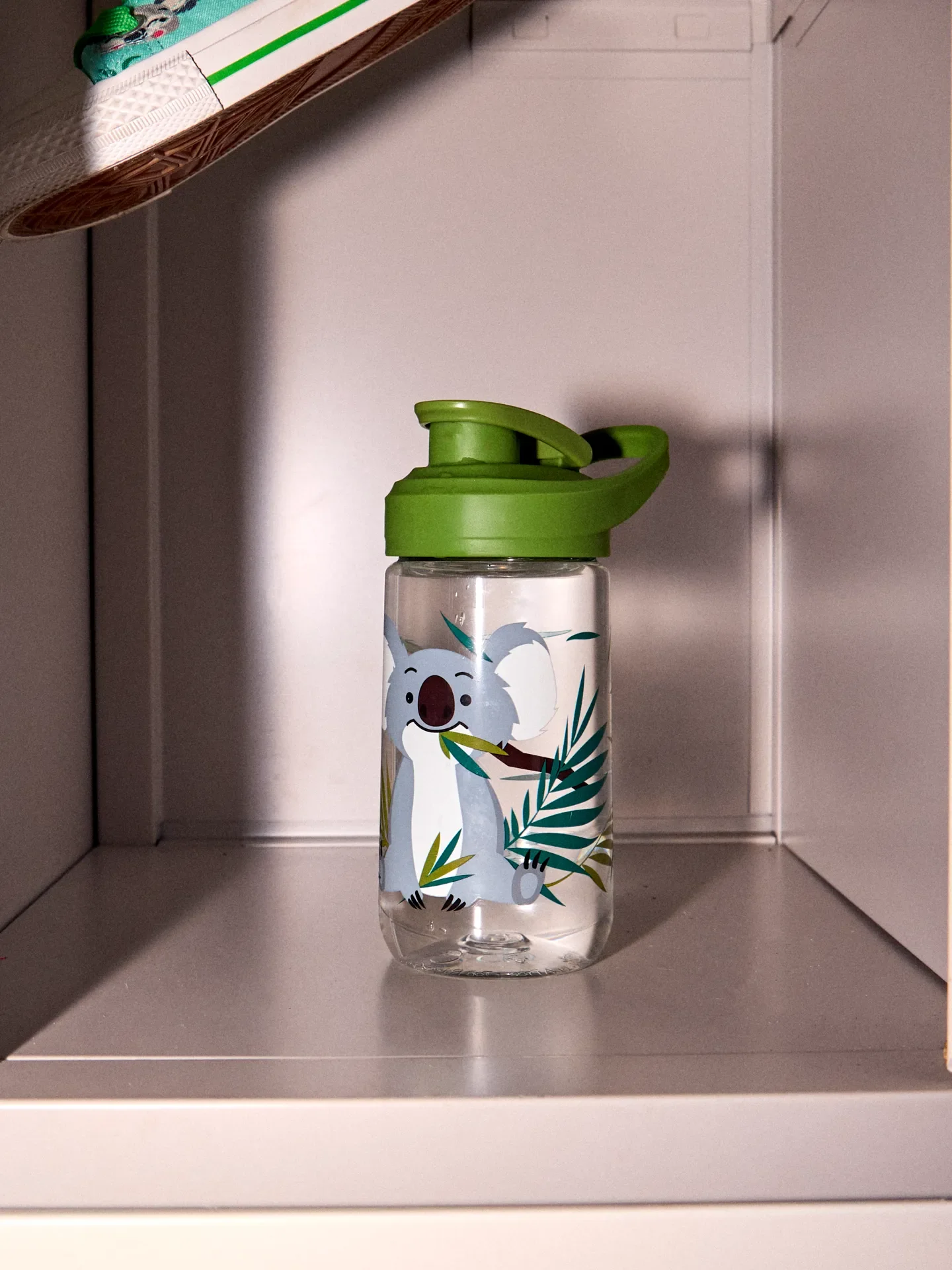 Veselá nápojová láhev Koala a listy 470 ml - Image 4